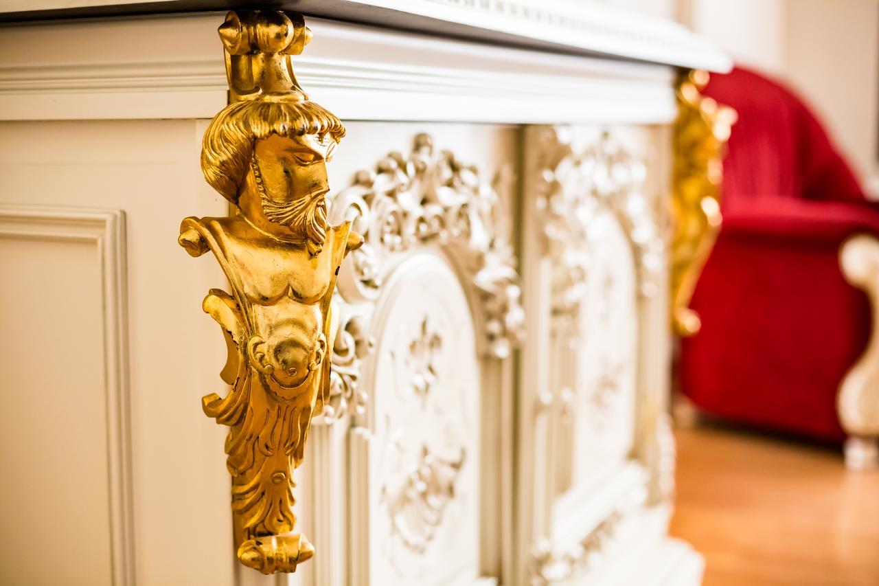 2 Virmens'ka Apartment Lviv Exteriör bild